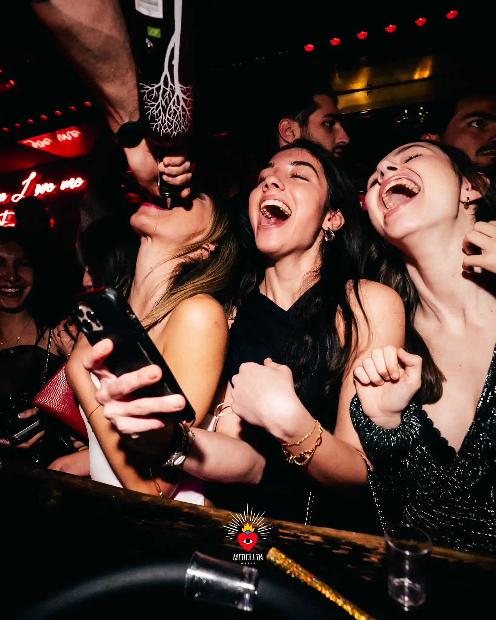 Medellin Paris discothèque club bar Medellin Paris discothèque club bar