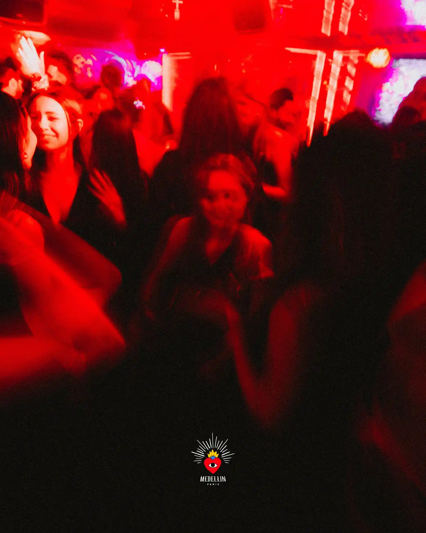 Medellin Paris discothèque club bar Medellin Paris discothèque club bar
