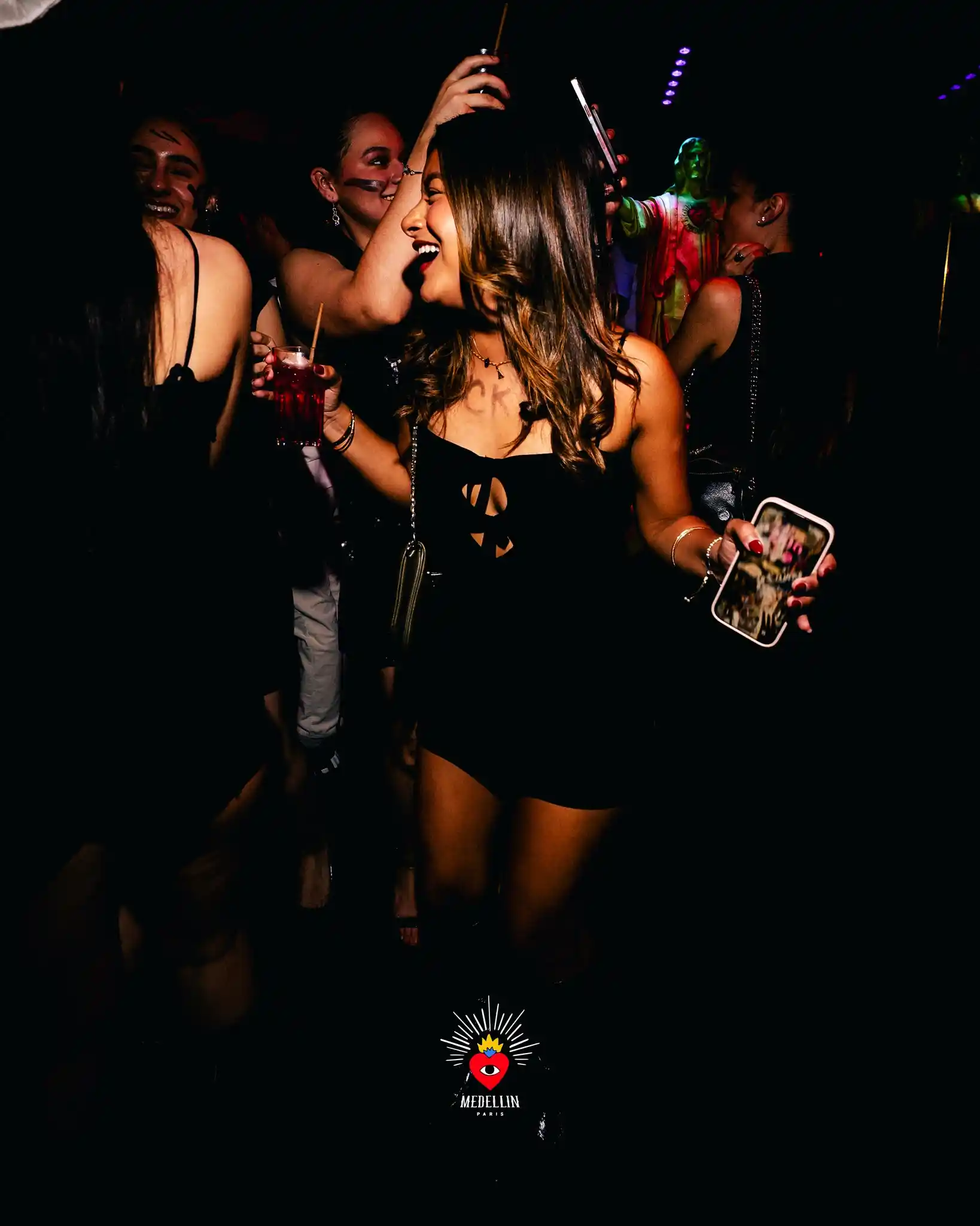 Medellin Paris discothèque club bar Medellin Paris discothèque club bar